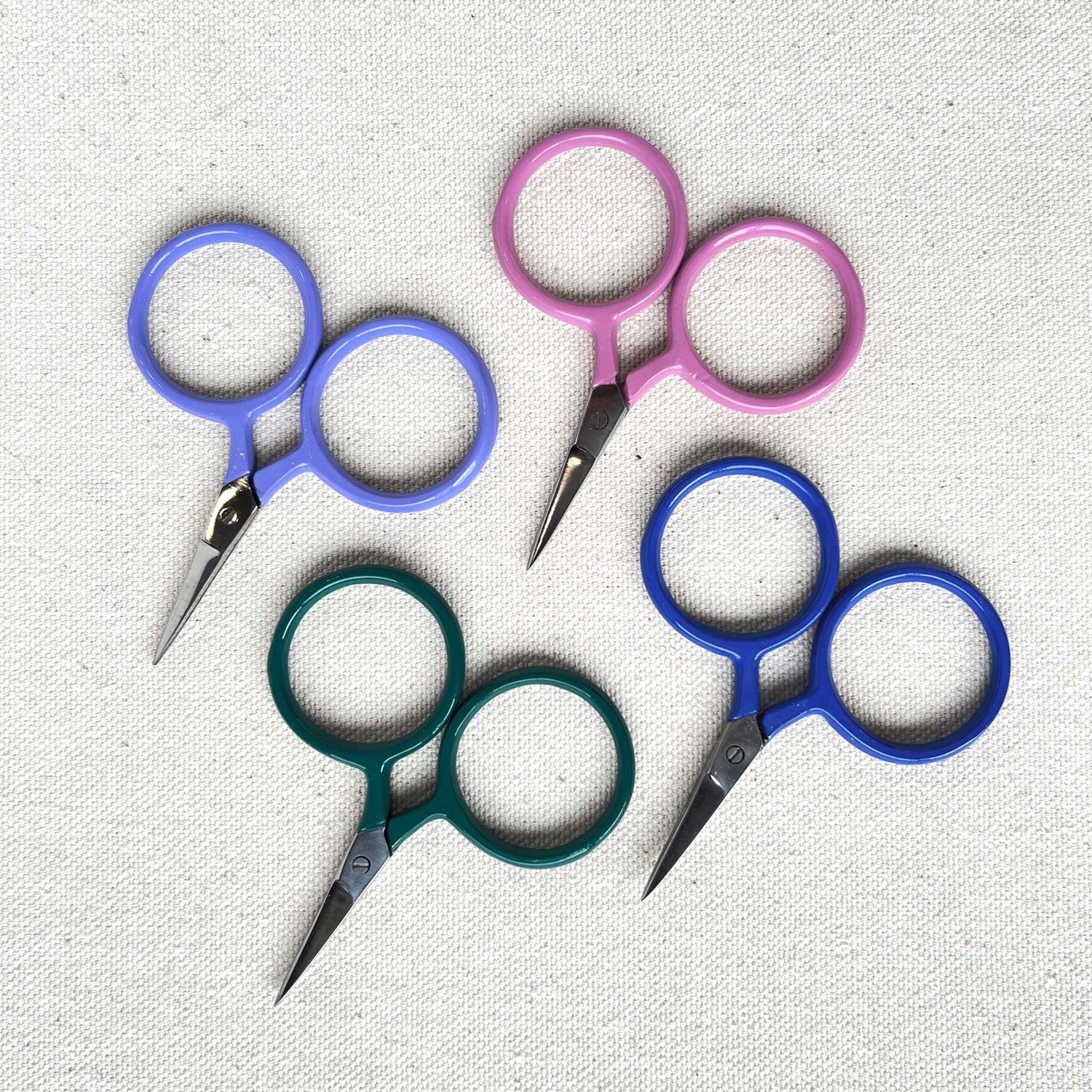 Lacquered Scissors