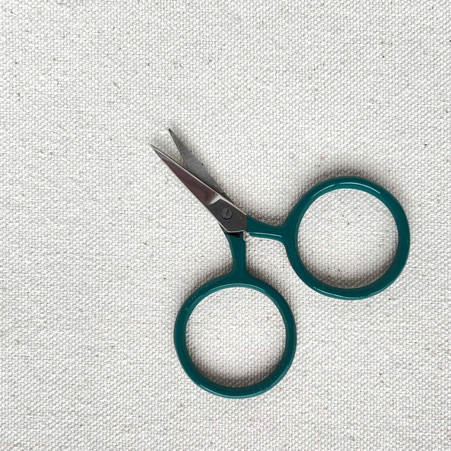 Lacquered Scissors