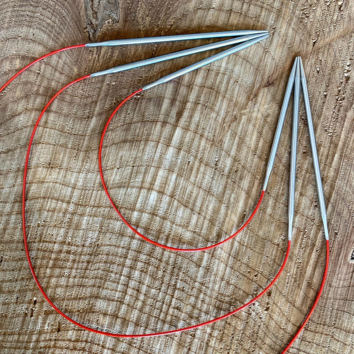 Red Lace Circular Fixed Needles